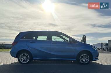 Хэтчбек Mercedes-Benz B-Class 2016 в 