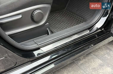 Хетчбек Mercedes-Benz B-Class 2016 в 