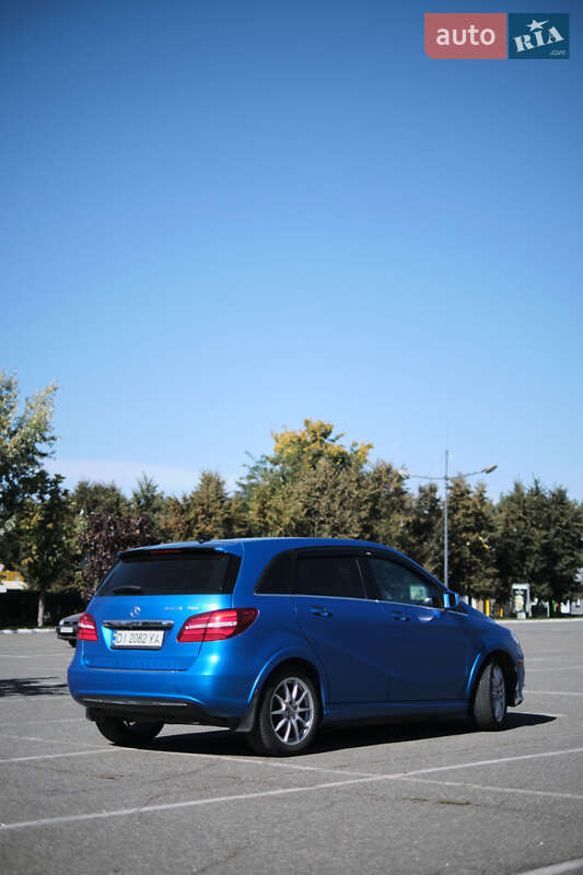 Хэтчбек Mercedes-Benz B-Class 2015 в Броварах фото 12 Хэтчбек Mercedes-Benz B-Class 2015 в Броварах