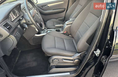Хэтчбек Mercedes-Benz B-Class 2009 в 