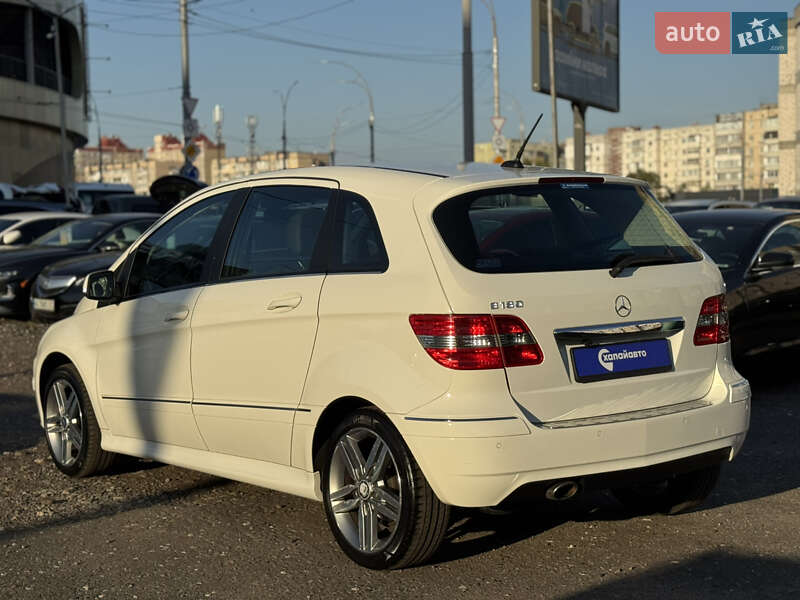 Хетчбек Mercedes-Benz B-Class 2010 в Києві