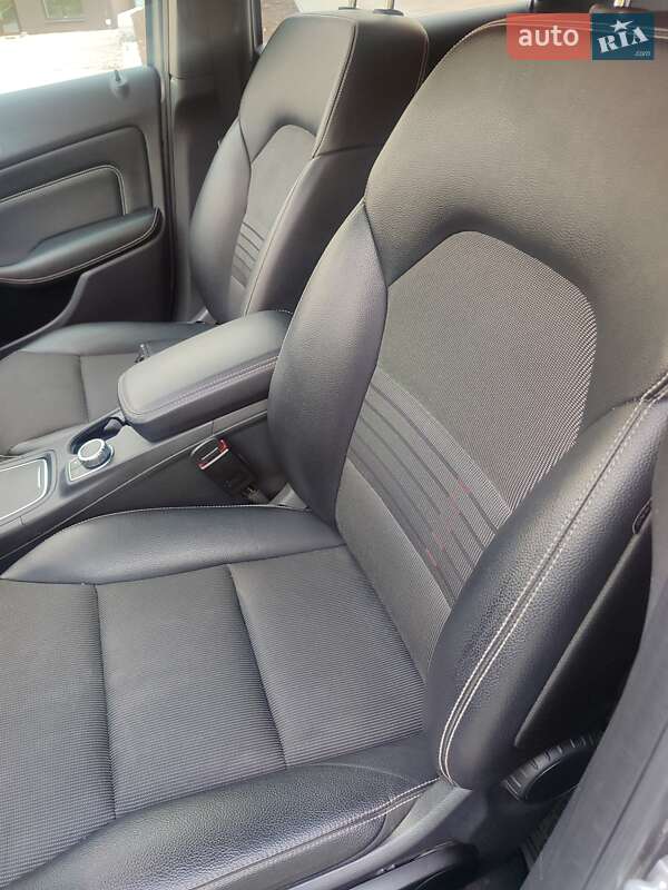 Хэтчбек Mercedes-Benz B-Class 2015 в Горохове