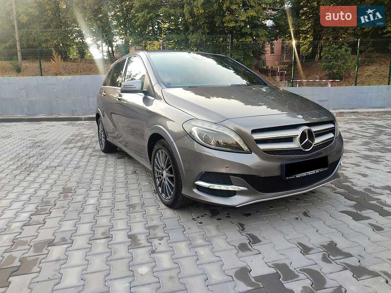 Хэтчбек Mercedes-Benz B-Class 2015 в Горохове