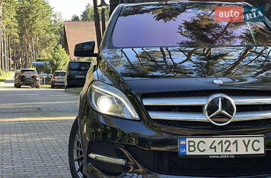 Хэтчбек Mercedes-Benz B-Class 2015 в 