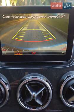Хэтчбек Mercedes-Benz B-Class 2015 в 