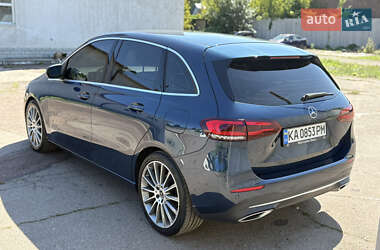 Хэтчбек Mercedes-Benz B-Class 2019 в 