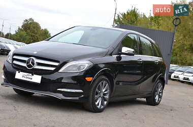 Хэтчбек Mercedes-Benz B-Class 2015 в 