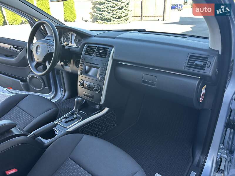 Хэтчбек Mercedes-Benz B-Class 2010 в Луцке