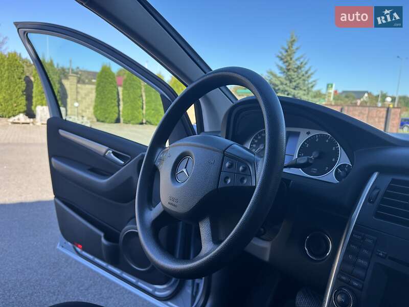 Хэтчбек Mercedes-Benz B-Class 2010 в Луцке