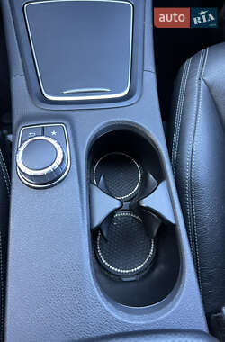 Хэтчбек Mercedes-Benz B-Class 2015 в 