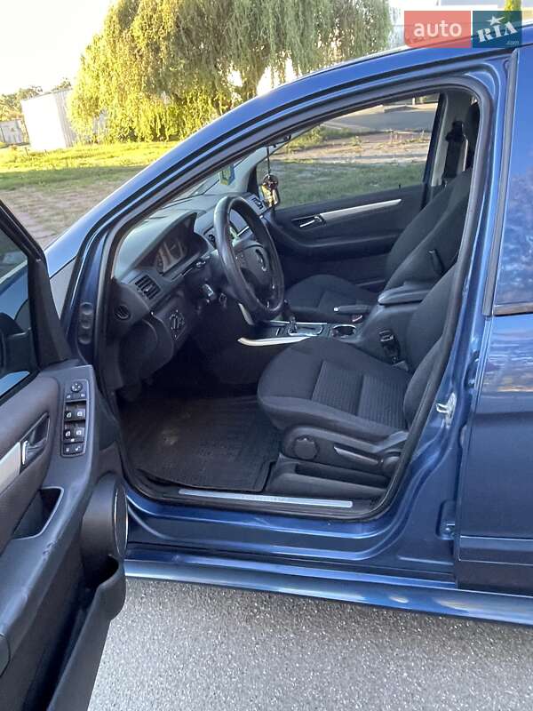 Хэтчбек Mercedes-Benz B-Class 2009 в Борисполе