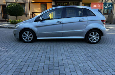Хэтчбек Mercedes-Benz B-Class 2008 в 