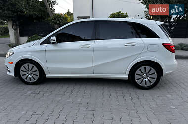 Хэтчбек Mercedes-Benz B-Class 2014 в 