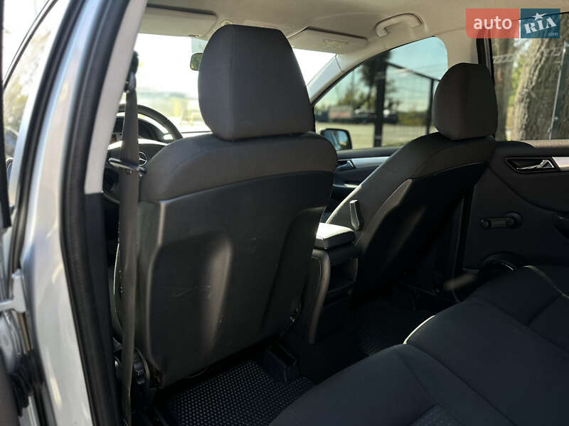 Хэтчбек Mercedes-Benz B-Class 2010 в Виннице фото 34 Хэтчбек Mercedes-Benz B-Class 2010 в Виннице