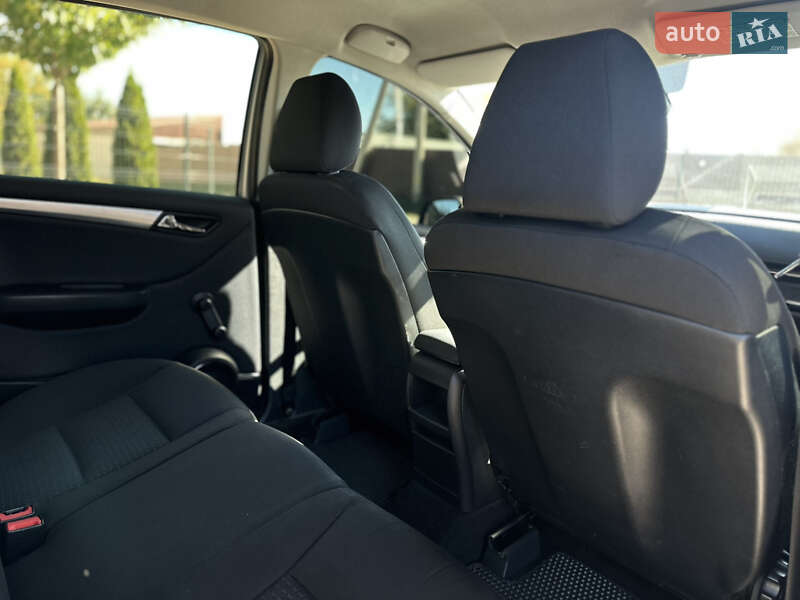 Хэтчбек Mercedes-Benz B-Class 2010 в Виннице фото 41 Хэтчбек Mercedes-Benz B-Class 2010 в Виннице