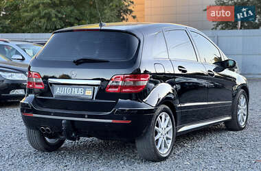 Хэтчбек Mercedes-Benz B-Class 2005 в 