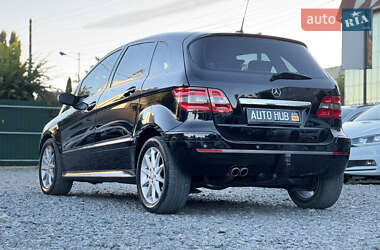 Хэтчбек Mercedes-Benz B-Class 2005 в 