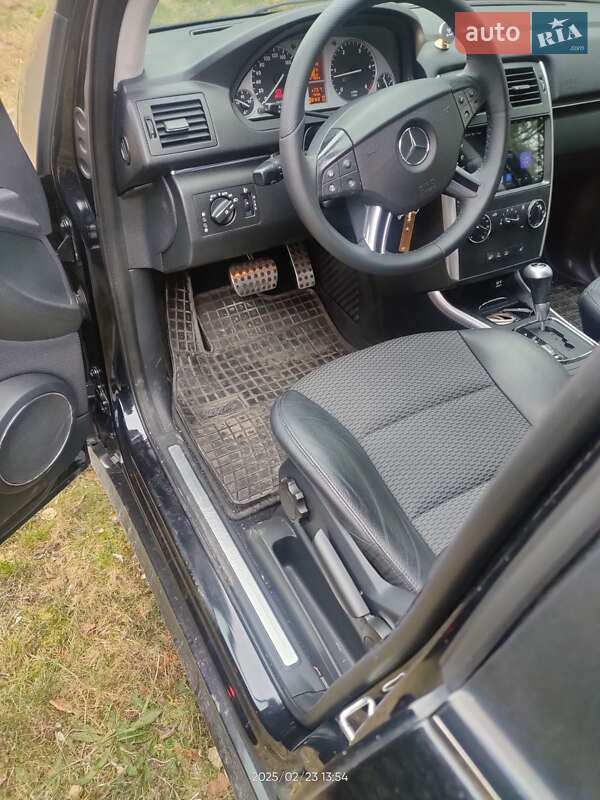 Хэтчбек Mercedes-Benz B-Class 2009 в Николаеве