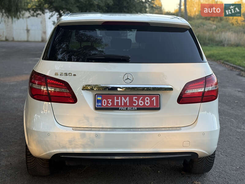 Хэтчбек Mercedes-Benz B-Class 2016 в Ковеле