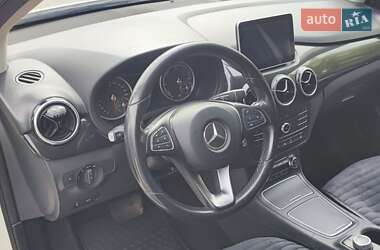 Хэтчбек Mercedes-Benz B-Class 2015 в 