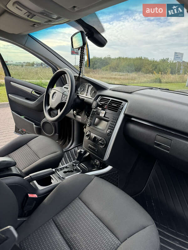 Хэтчбек Mercedes-Benz B-Class 2010 в Львове