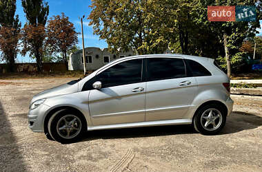 Хэтчбек Mercedes-Benz B-Class 2006 в 