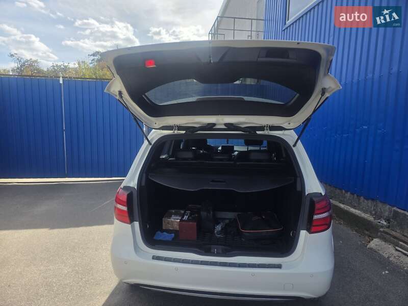 Хэтчбек Mercedes-Benz B-Class 2015 в Кропивницком