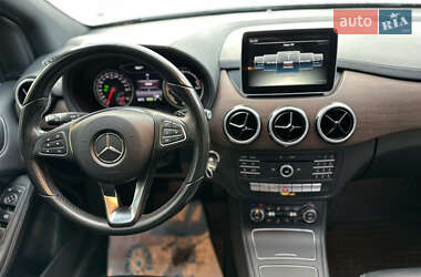 Хэтчбек Mercedes-Benz B-Class 2015 в 