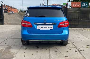Хэтчбек Mercedes-Benz B-Class 2014 в 