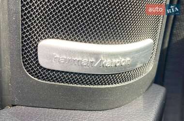 Хэтчбек Mercedes-Benz B-Class 2014 в 