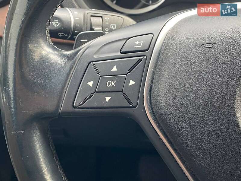 Хэтчбек Mercedes-Benz B-Class 2014 в Киеве