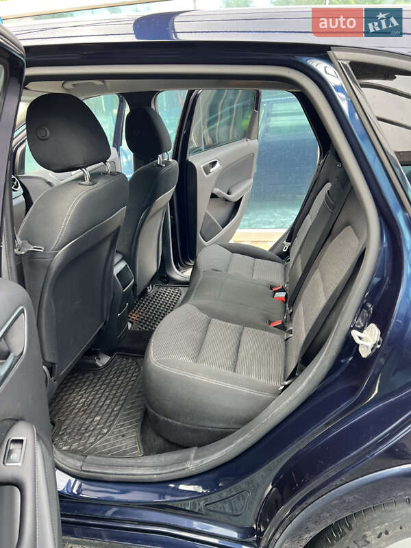 Хэтчбек Mercedes-Benz B-Class 2017 в Львове
