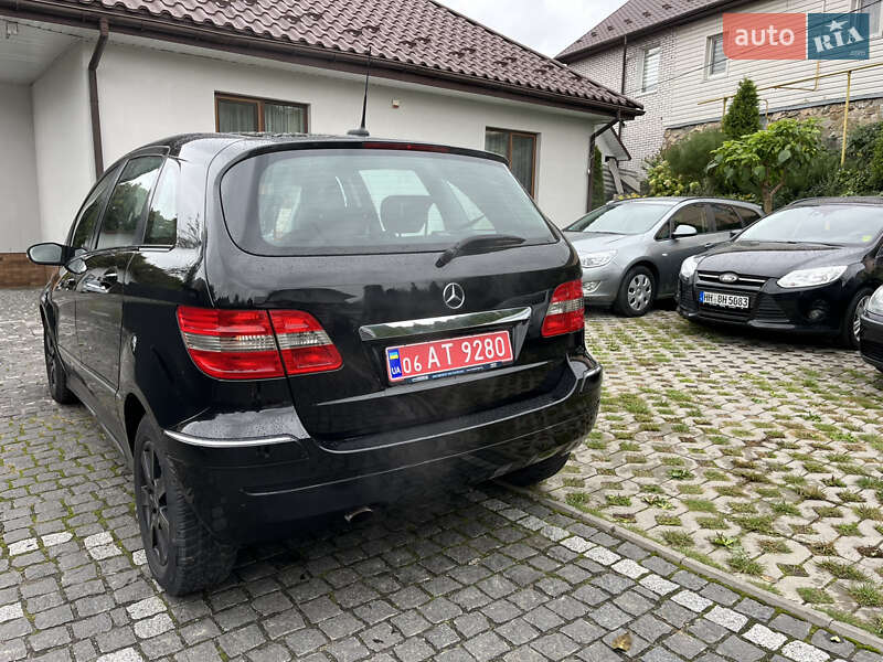 Хэтчбек Mercedes-Benz B-Class 2006 в Звягеле