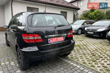 Хэтчбек Mercedes-Benz B-Class 2006 в 