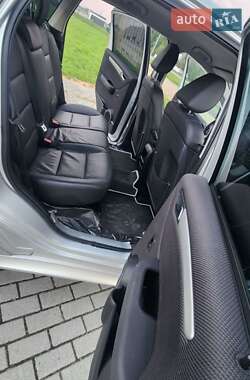 Хэтчбек Mercedes-Benz B-Class 2011 в 