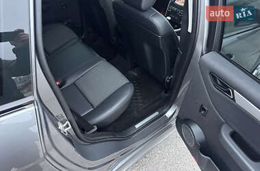 Хэтчбек Mercedes-Benz B-Class 2009 в 