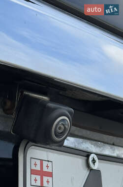 Хэтчбек Mercedes-Benz B-Class 2011 в 
