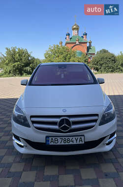 Хэтчбек Mercedes-Benz B-Class 2015 в 