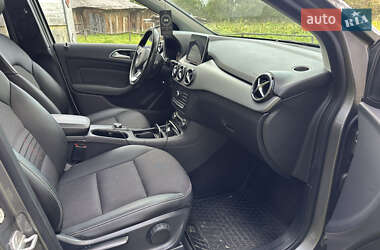 Хэтчбек Mercedes-Benz B-Class 2015 в 