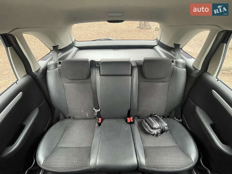 Хетчбек Mercedes-Benz B-Class 2006 в Києві фото 22 Хетчбек Mercedes-Benz B-Class 2006 в Києві