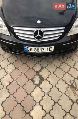 Хэтчбек Mercedes-Benz B-Class 2005 в 