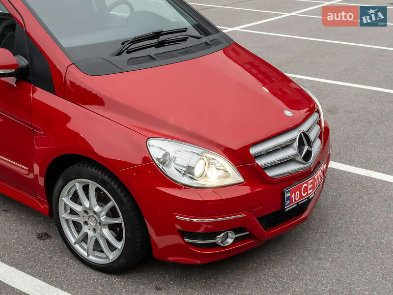 Хетчбек Mercedes-Benz B-Class 2010 в Києві фото 18 Хетчбек Mercedes-Benz B-Class 2010 в Києві