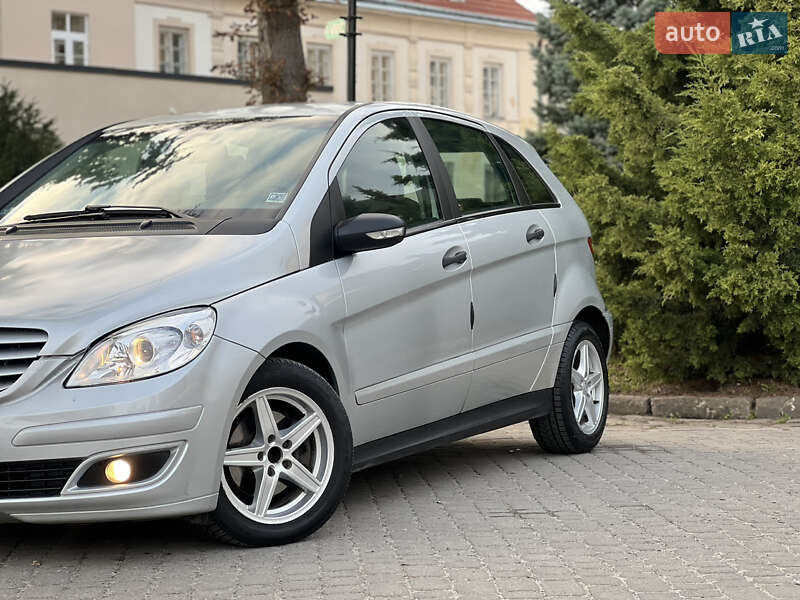Хэтчбек Mercedes-Benz B-Class 2006 в Жовкве
