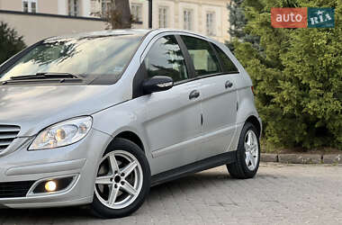 Хэтчбек Mercedes-Benz B-Class 2006 в 