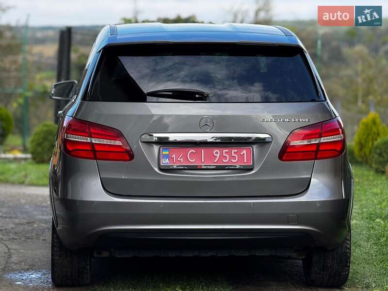 Хэтчбек Mercedes-Benz B-Class 2015 в Дрогобыче фото 16 Хэтчбек Mercedes-Benz B-Class 2015 в Дрогобыче