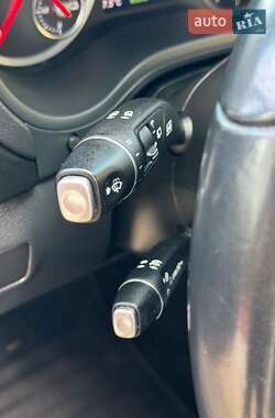 Хетчбек Mercedes-Benz B-Class 2015 в 
