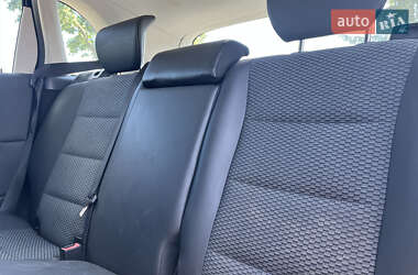 Хэтчбек Mercedes-Benz B-Class 2009 в 