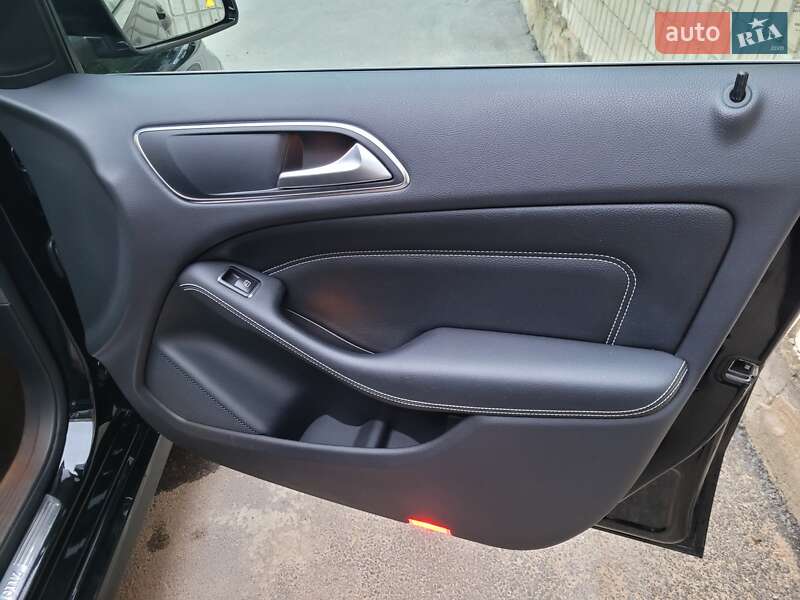 Хэтчбек Mercedes-Benz B-Class 2014 в Виннице