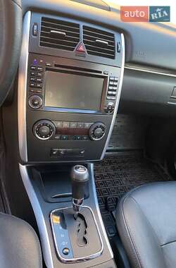 Хэтчбек Mercedes-Benz B-Class 2008 в 