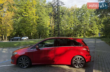 Хетчбек Mercedes-Benz B-Class 2018 в 